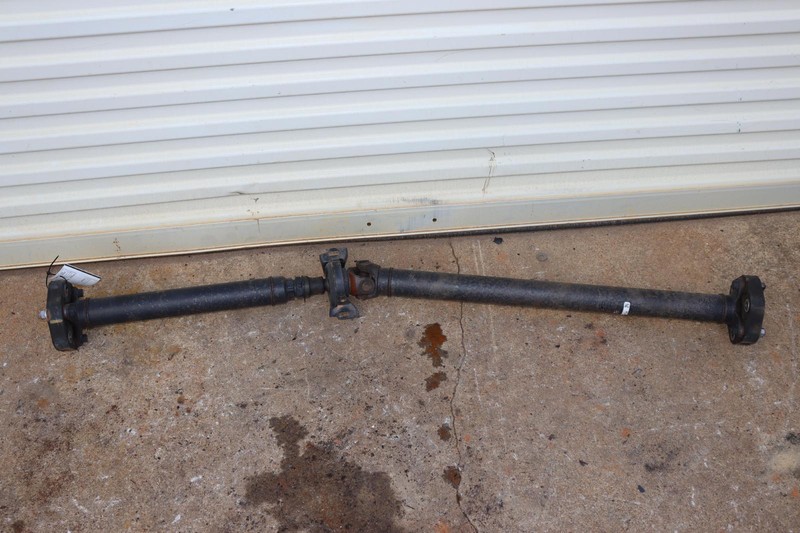 2014-2019 LEXUS IS350 SEDAN 3.5L A/T RWD REAR DRIVE SHAFT PROPELLER CARDAN OEM