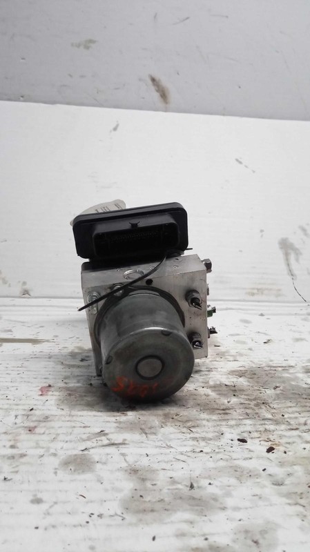 2021 RAM ProMaster 1500 ABS Pump & Motor Assembly OEM 68470845AB 132K Miles