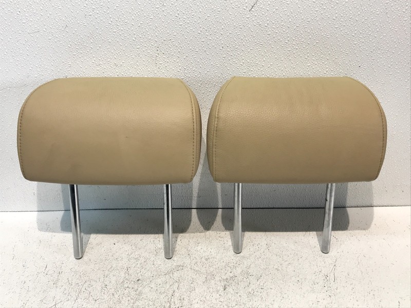 04-10 BMW E60 525i Driver Left Right Passenger Rear Seat Headrest Pair Beige OEM