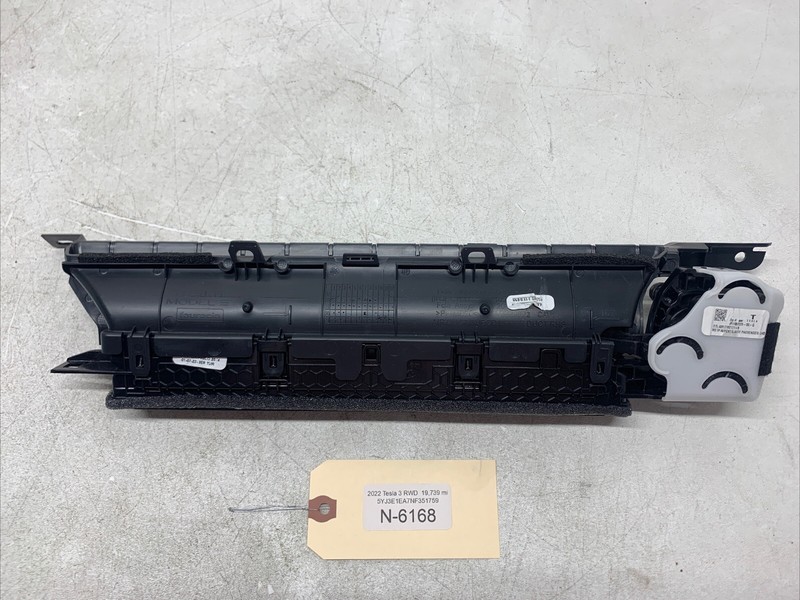 21-22 TESLA Y Dashboard Right Heater Ac Air Vent Duct Oem1083325-00-F 6168 B81