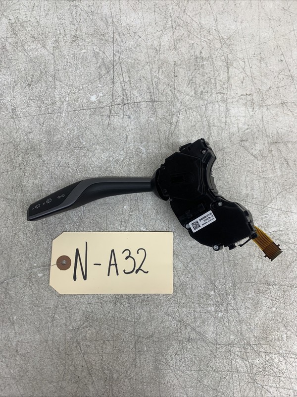 17-23 TESLA MODEL 3 LEFT SIDE STEERING COLUMN WIPER TURN SIGNAL SWITCH A32 B60