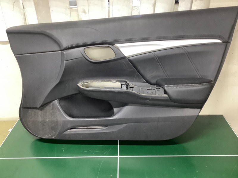 12-15 Honda Civic 4D Right Front Door trim panel lining Black leather OEM