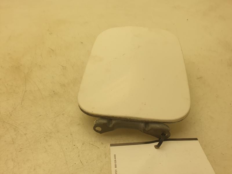 07 TOYOTA SIENNA LE FUEL FILLER DOOR WHT-056