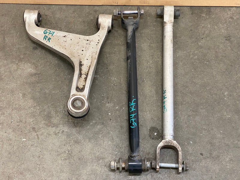 2014-2017 INFINITI Q50 REAR RIGHT PASSENGER SIDE CONTROL ARM SET RWD OEM LOT674