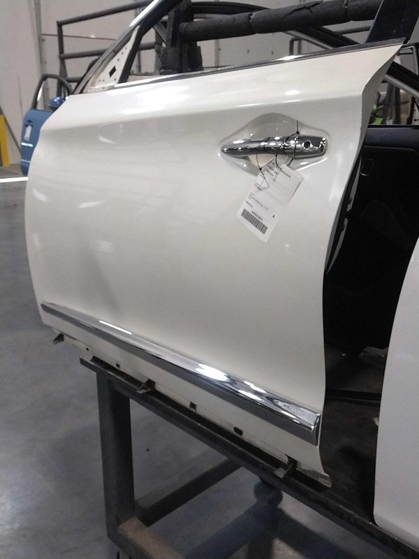 2016 INFINITI QX60 Front Left Door Majestic White 4DR SUV Used Part 18659