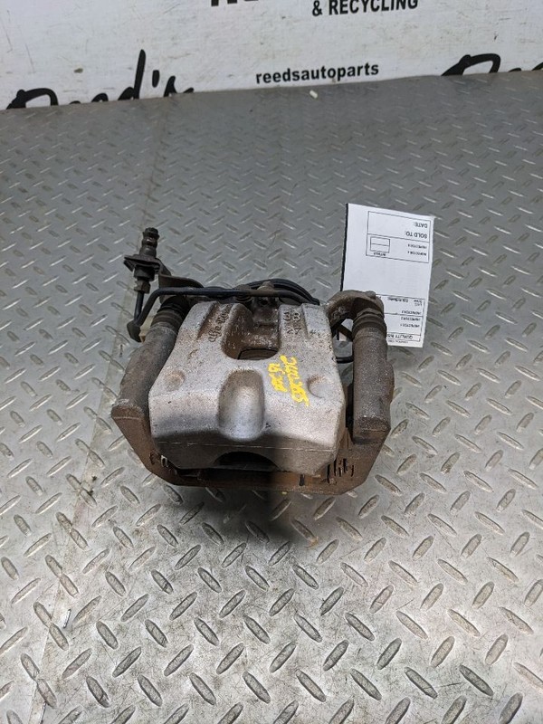 Driver Caliper Rear 12.60" Diameter Rotor Fits 14-20 CHEROKEE 1149554