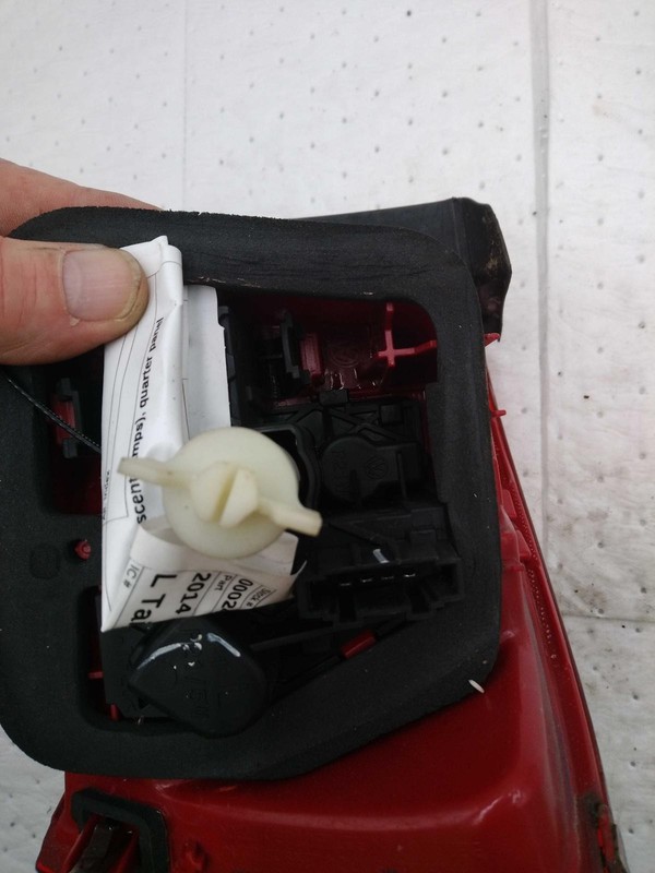 2014 Volkswagen Jetta Left Tail Light Assembly White OEM Used 111K Miles