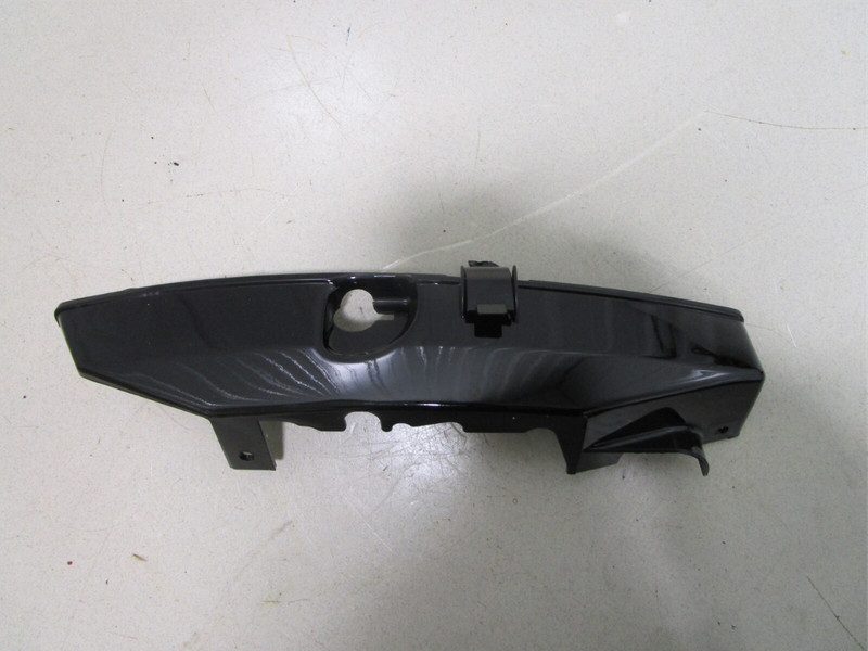 824927T1 Mercury Mariner Outboard Starboard Bottom Cowl 2, 2.5, 3.3HP
