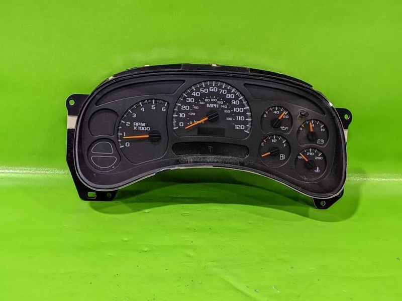 03 04 05 TAHOE YUKON SUBURBAN SPEEDOMETER CLUSTER 227K MILES OEM 3709-1