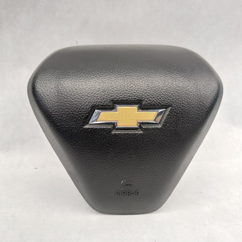 18 CHEVROLET CRUZE Left driver steering wheel Air Bag black OEM