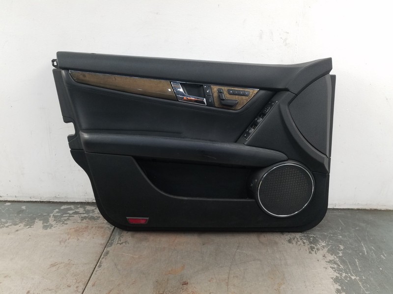 2010 Mercedes Benz AMG C 63 Left Front Driver Door Panel #8001 Q6