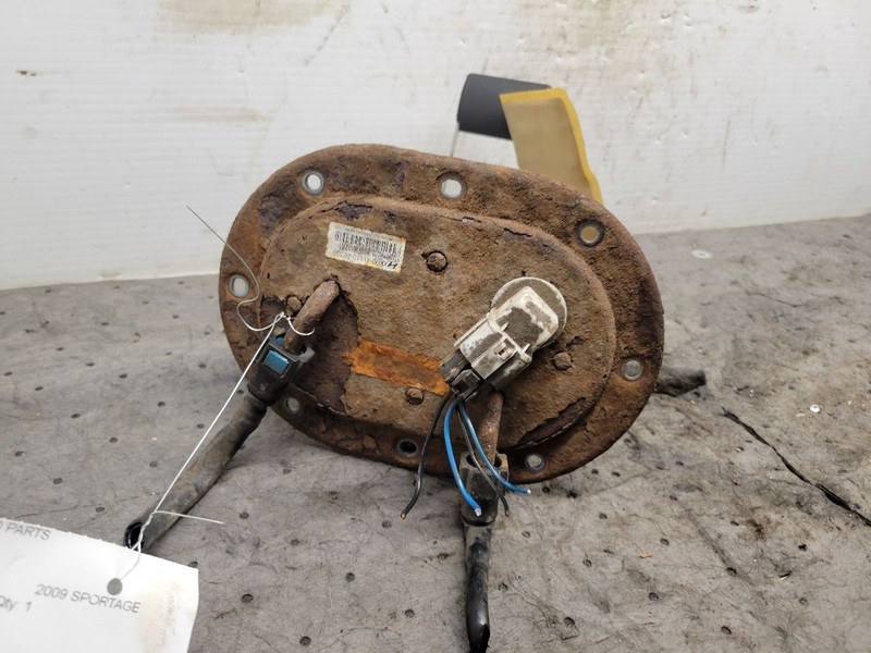 Fuel Pump Assembly 2.7L 6 Cylinder Fits 05-10 SPORTAGE 1560749