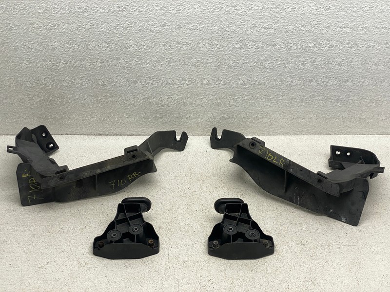 2010-2012 MERCEDES GL450 REAR BUMPER BRACKET MOUNT SET OEM LOT710