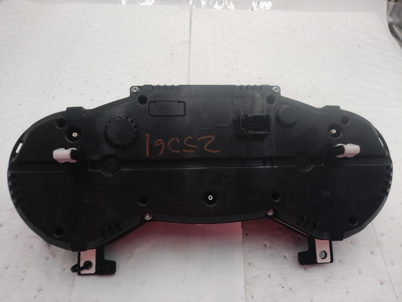 2014 Ford Escape Speedometer Gauge OEM Red 1.6L 165K Miles NJ25-25361-641145
