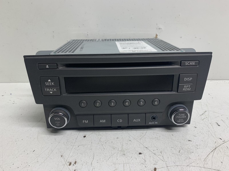 2013-2014 Nissan Sentra Radio Stereo2 DIN NON-NAV 28185 3RA2A Aux Disc CD