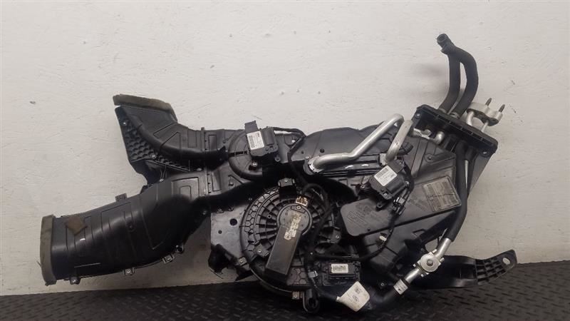12-16 Ford Explorer Rear HVAC Heater Housing Unit Assembly OEM DB5Z-18C424-D