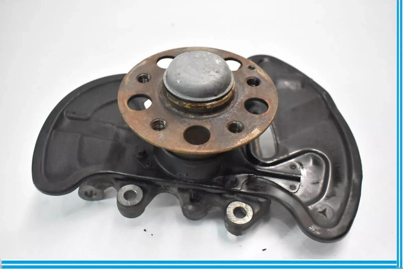 08-17 Mercedes W204 C250 E550 Front Right Side Spindle Knuckle Hub Bearing OEM