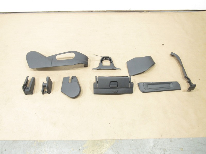 Rivian R1S 2024 Front Right Seat Track Cover Panel Trim Set 9 PCS 21-25 ;@1