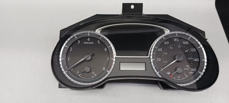2017 INFINITI QX60 Speedometer cluster 3.5L 67k miles OEM 17
