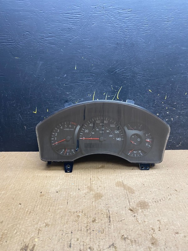 2007 Nissan Titan Speedometer Cluster Gauge Bezel Z7257 DG