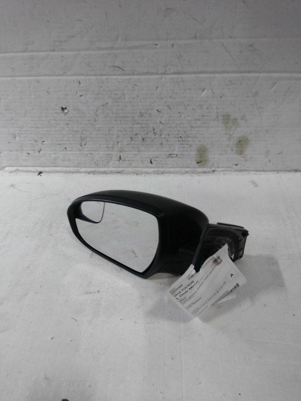 2016 Hyundai Tucson Left Door Mirror Assembly Silver 67000 Miles Used