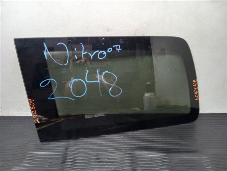 07-11 Jeep Nitro Left Driver Quarter Glass Factory Black OEM 55360885AB