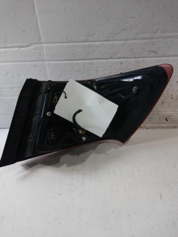 2010 Subaru Impreza Left Tail Light Assembly White OEM 400235 - Used 148K Miles