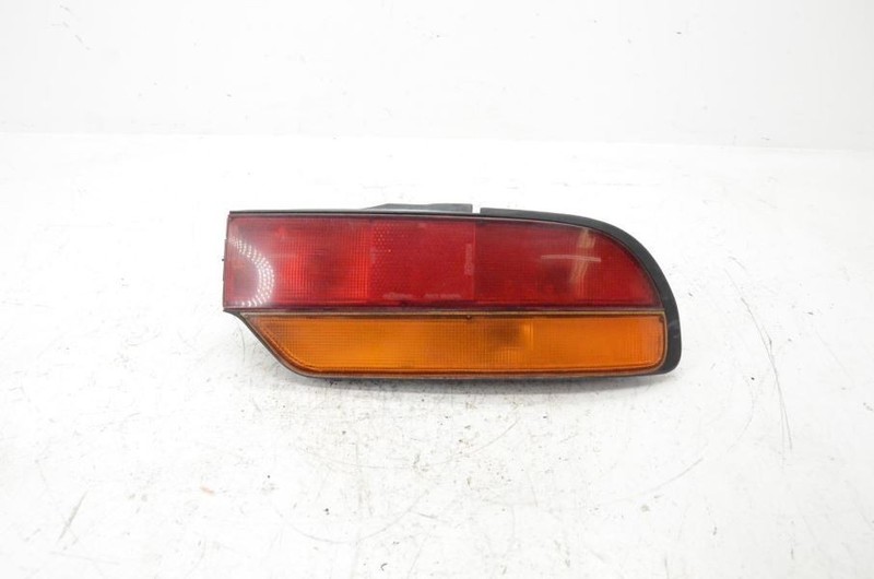 1989-1993 Nissan 240sx S13 Hatchback Passenger Right Rear Tail Light Assembly