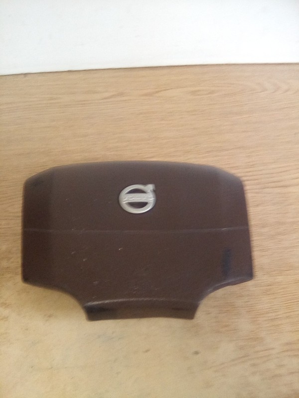 Volvo VNL 21592976 Steering Wheel Cover