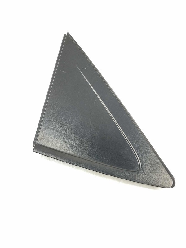 2015 Accent Front LH Driver Exterior Door Triangle Molding Light Scratches