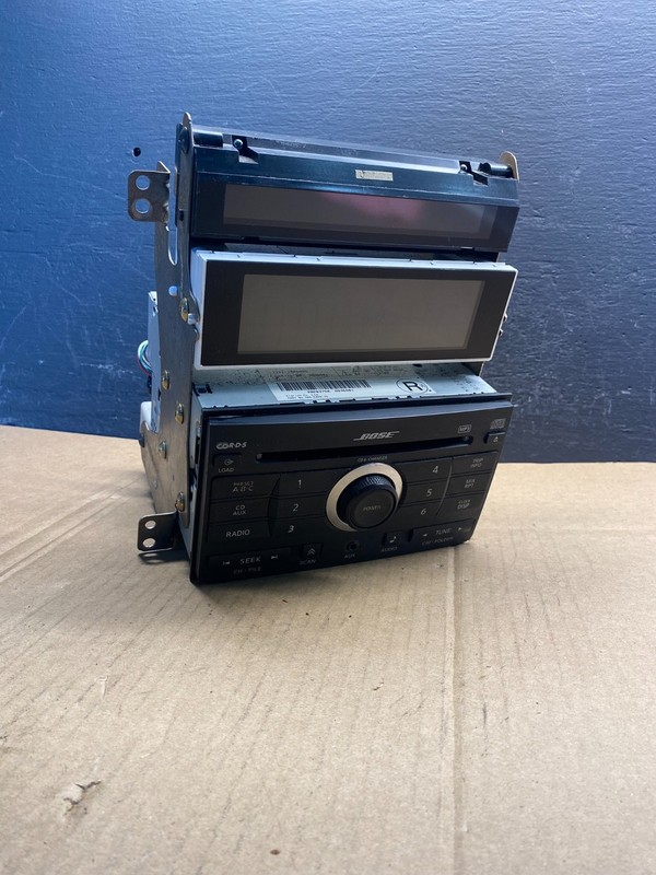 2007 to 2008 Nissan Maxima AM FM CD Radio Receiver 28185zk31a AD1674 DG