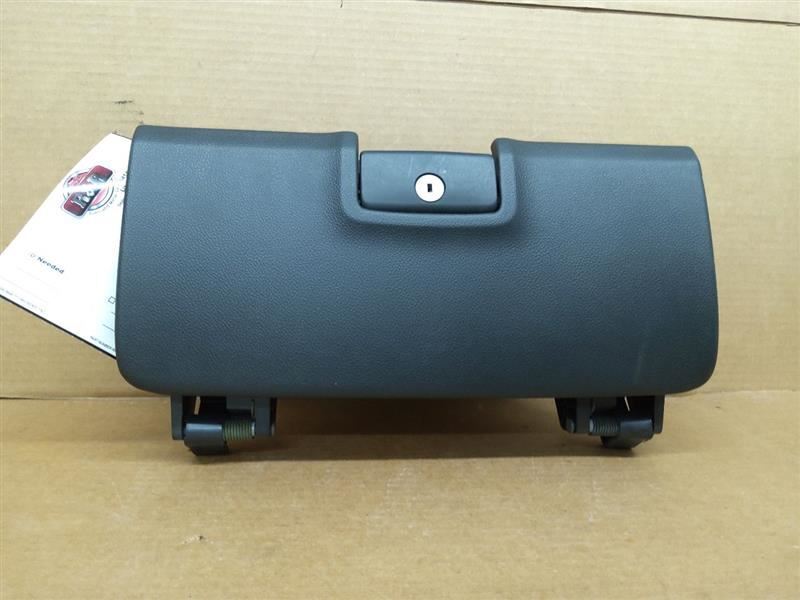 SIERRA150 2018 Glove Box 267465
