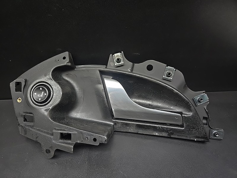 03-13 Maserati Quattroporte Rear Right Side Interior Door Handle 66937900 Oem