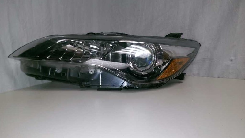 Driver Left Headlight Halogen With Black Trim Fits 15-17 CAMRY 454811