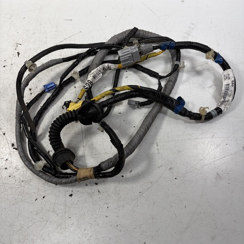 07-11 Honda Element Tailgate Wire Harness 32109-SCV-A01 OEM