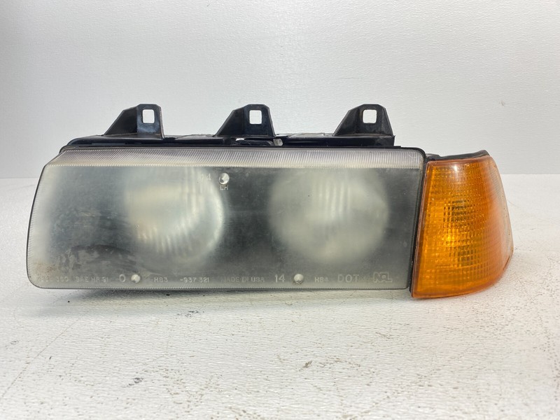 91-99 BMW E36 3 Series Front Left Driver Side Halogen Headlight Assembly OEM✅