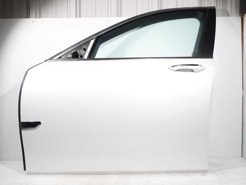 2009-2012 BMW 740I 750I Front Left Driver Side Complete Door White A96 OEM 75K