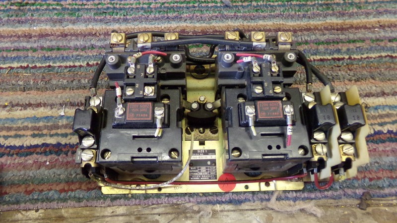 Allen Bradley 705-B0D731 AC Reversing Starter Size 1 Series K *FREE SHIPPING*