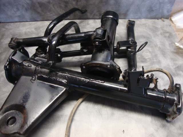 1990 Kawasaki KLF300 KLF 300 Bayou ATV K10 Rear Axle Differential Housing Hitch