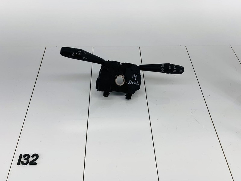 14-17 FIAT 500L STEERING COLUMN WIPER ARM & TURN SIGNAL SWITCH OEM