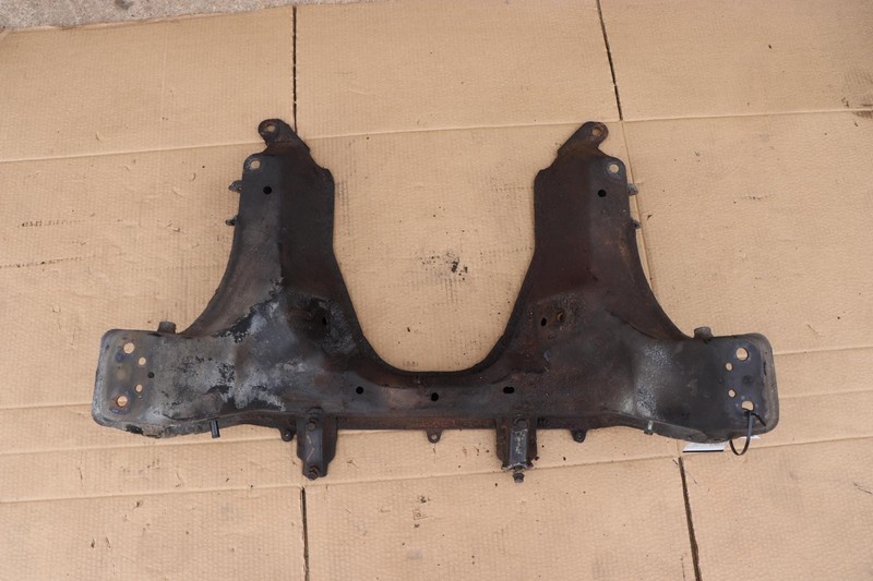 1990-1997 MAZDA MX-5 MIATA 1.6L M/T FRONT SUSPENSION CROSSMEMBER SUBFRAME OEM