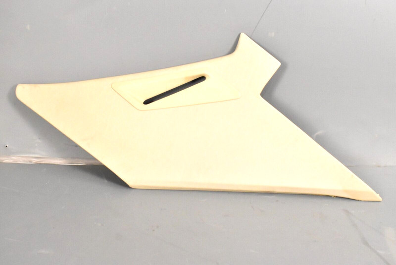 Mercedes 1246952744 E320 E420 300E 400E beige C pillar trim driver