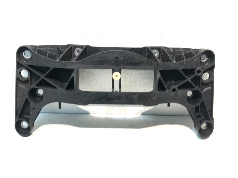 2011-2015 BMW 750iTransmission Mount Bracket Crossmember OEM