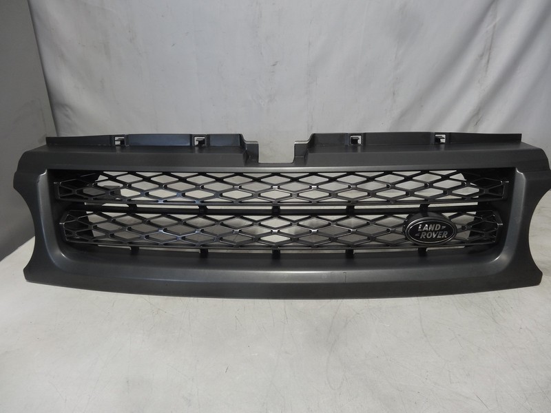 2010-2013 Land Rover Range Rover Sport HSE OEM Front Center Grille Used Part