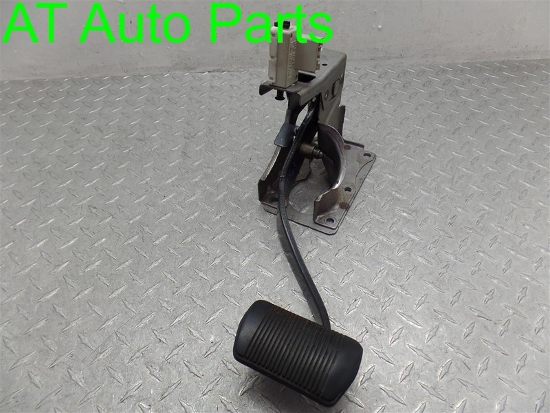 2007 2.0L DODGE CALIBER BRAKE PEDAL