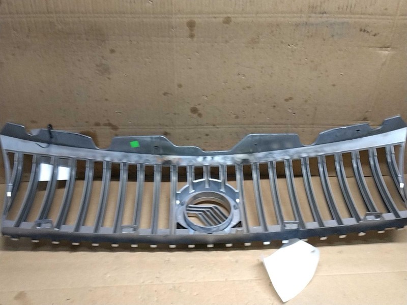 2010 Mercury Mountaineer Grille OEM Tan Broken Tab 4DR SUV NJ25-22303-559102