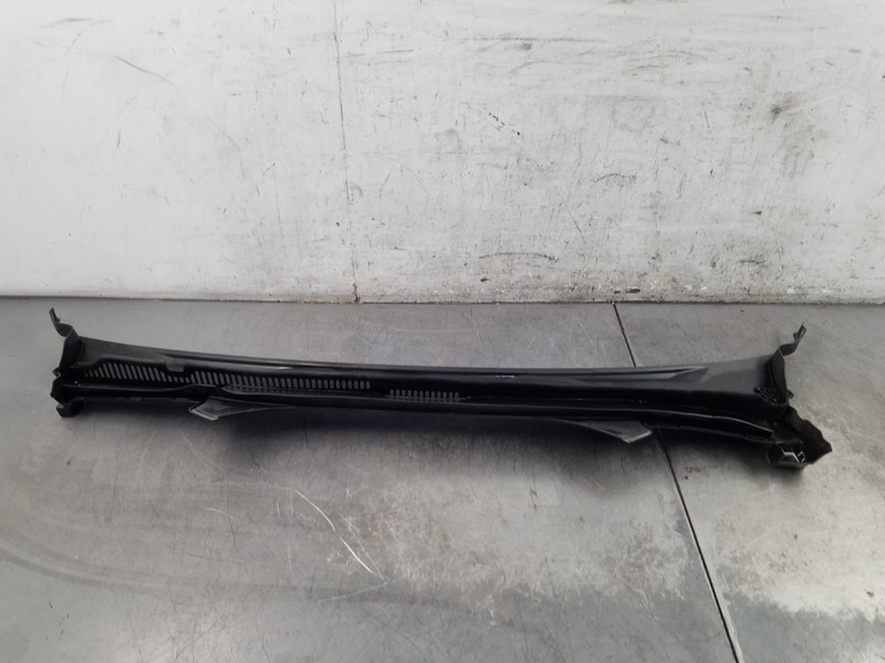 2018 BMW M5 F90 Windshield Cowl #3968 Z4
