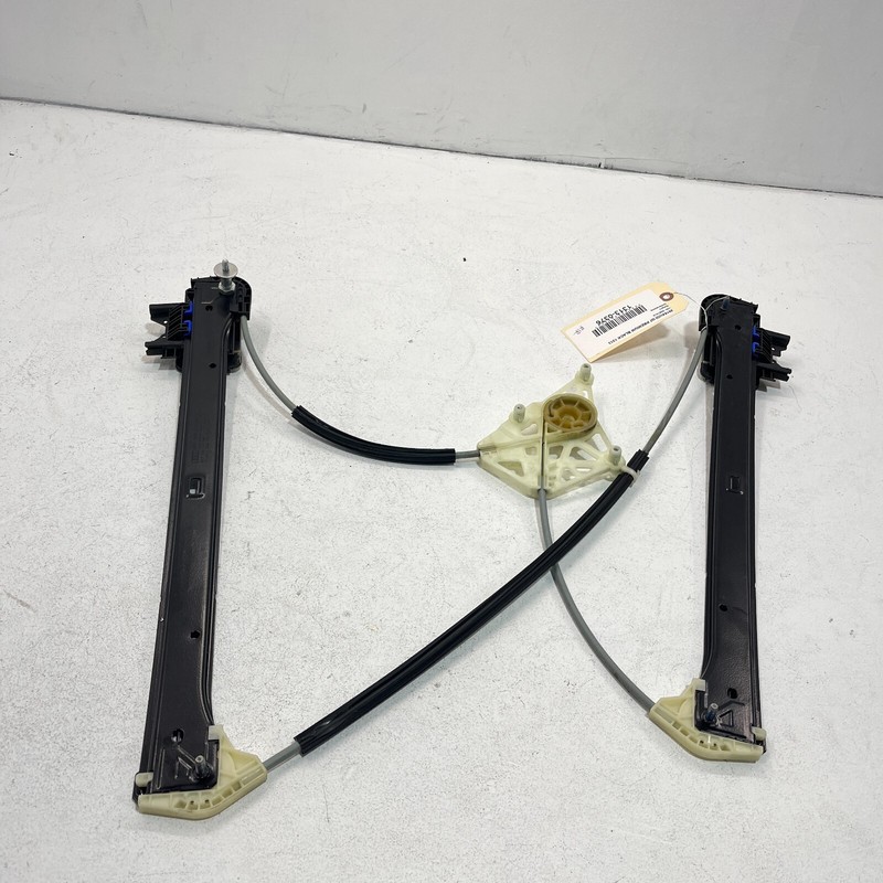2017-18-19-20-21-22-2023 AUDI Q7 DOOR WINDOW REGULATOR REAR RIGHT PASSENGER OEM