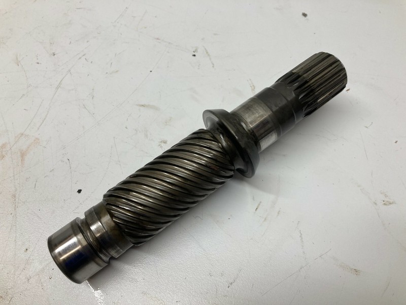 B3a OEM MERCURY MERCRUISER QUICKSILVER UPPER DRIVESHAFT 45-812773T