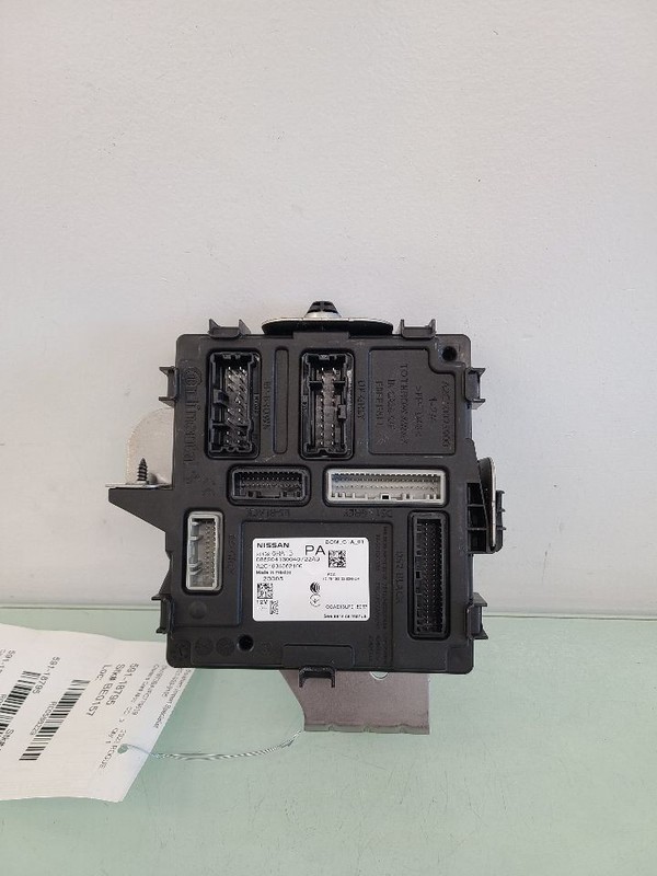 Chassis ECM BCM Body Control Left Hand Dash Fits 23 ROGUE 588229